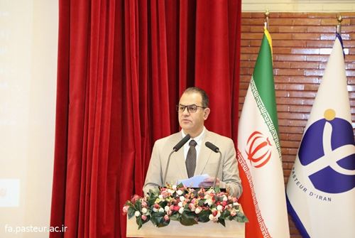 Résistance aux antimicrobiens : une conférence à l’Institut Pasteur d’Iran alerte sur une menace sanitaire croissant